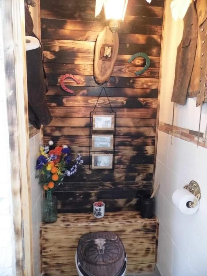 L'Histoire De L'Ouest , Jacuzzi Appartement Dole Zewnętrze zdjęcie