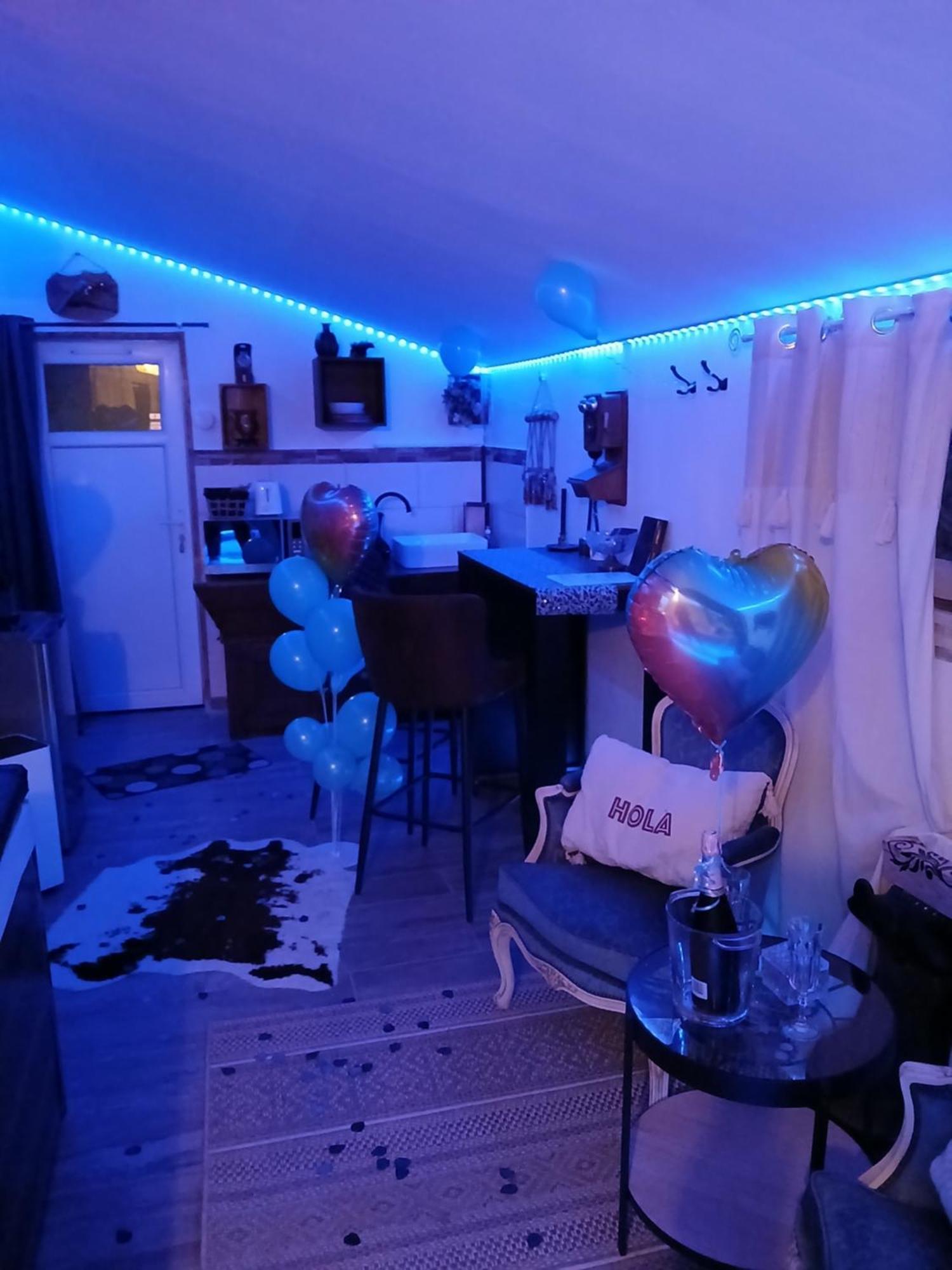 L'Histoire De L'Ouest , Jacuzzi Appartement Dole Zewnętrze zdjęcie